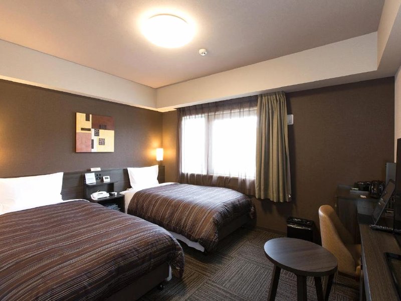 ホテルルートイン東近江八日市駅前 (Hotel Route Inn Higashiohmi Yokaichi Ekimae)の写真