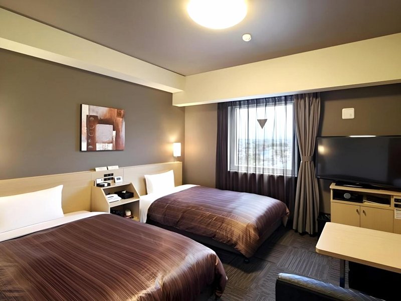 ホテルルートイン高岡駅前 (Hotel Route Inn Takaoka Ekimae)の写真