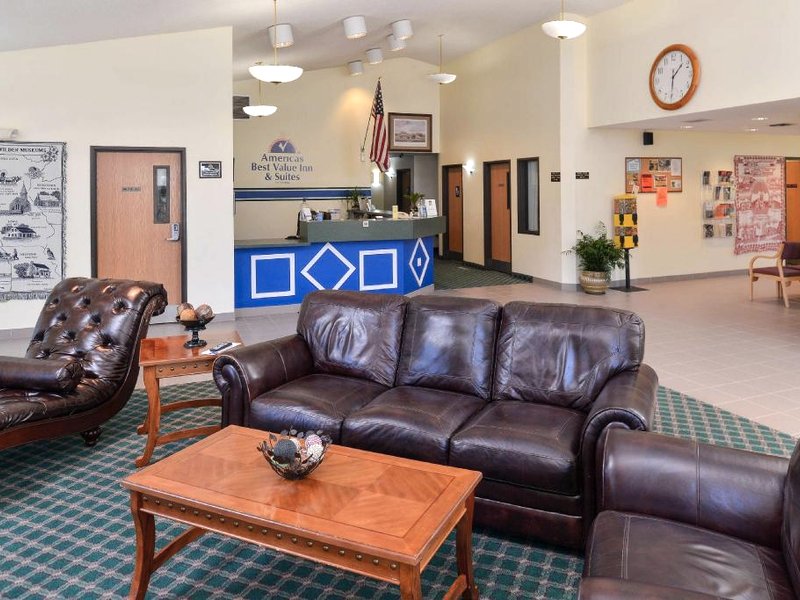 Americas Best Value Inn & Suites Spring Valleyの写真