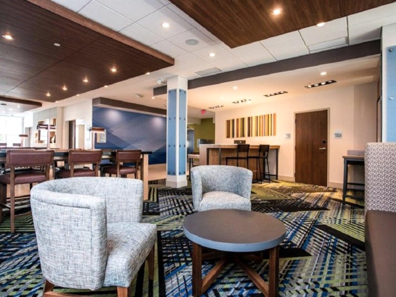 Holiday Inn Express and Suites Rehoboth Beach By IHGの写真
