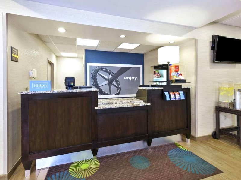 Hampton Inn Clintonの写真