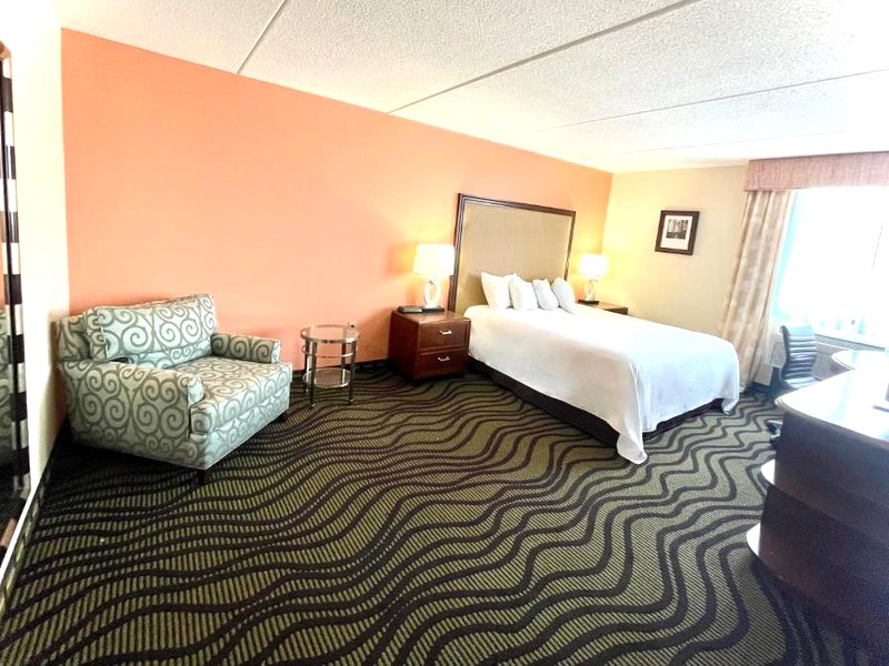 FairBridge Inn and Suites East Clevelandの写真