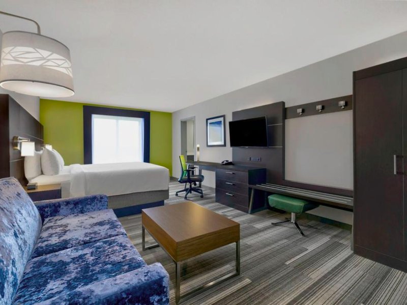 Holiday Inn Express Hotel & Suites Kansas City - Grandview By IHGの写真