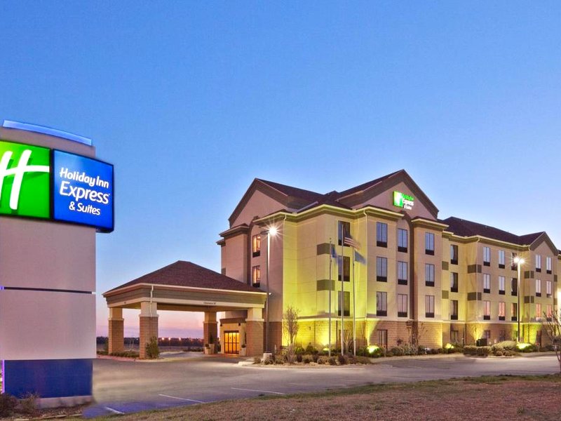 Holiday Inn Express Hotel & Suites Shawnee I-40 By IHGの写真