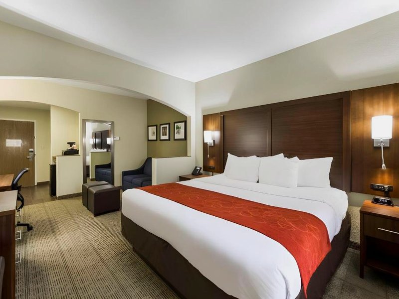 Comfort Suites Monroeの写真