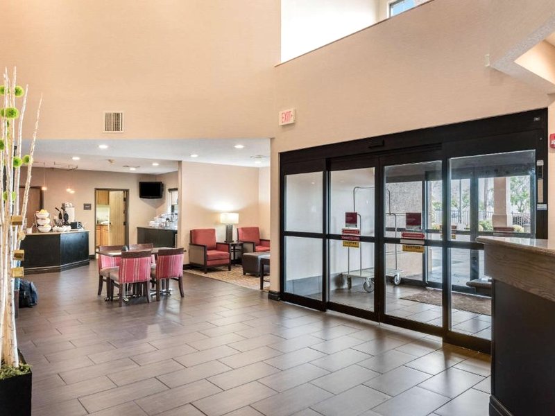 Comfort Suites Monroeの写真