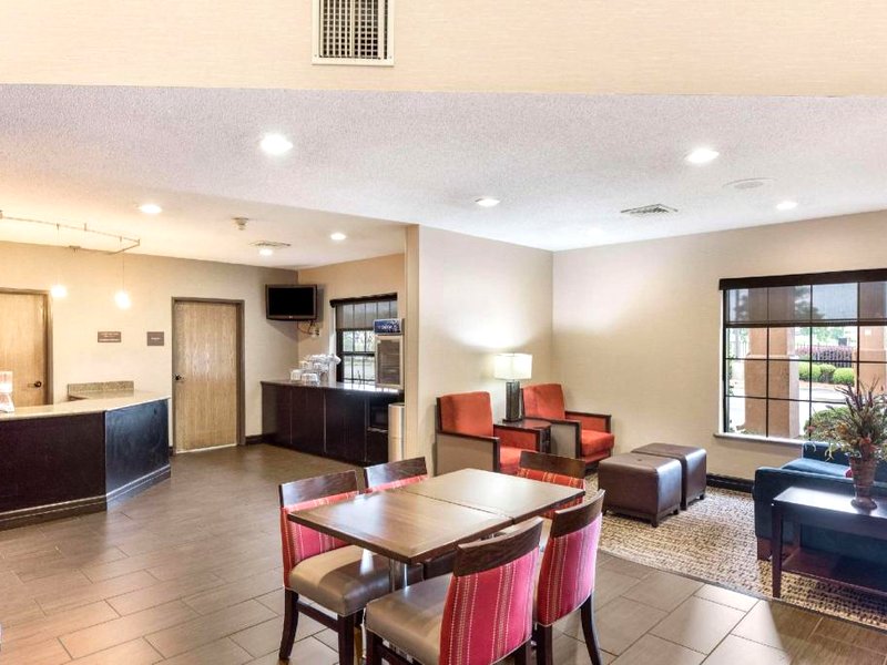 Comfort Suites Monroeの写真