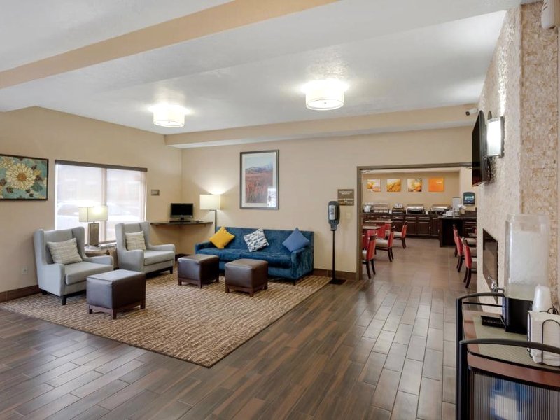 コンフォート イン&スイーツ ウッズ クロス ソルト レーク シティ ノース (Comfort Inn & Suites Woods Cross - Salt Lake City North)の写真