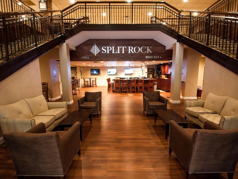 スピリット ロック リゾート (Split Rock Resort)の写真