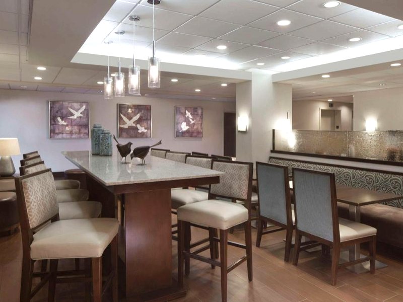 ハンプトン イン エバンズビル (Hampton Inn Evansville)の写真