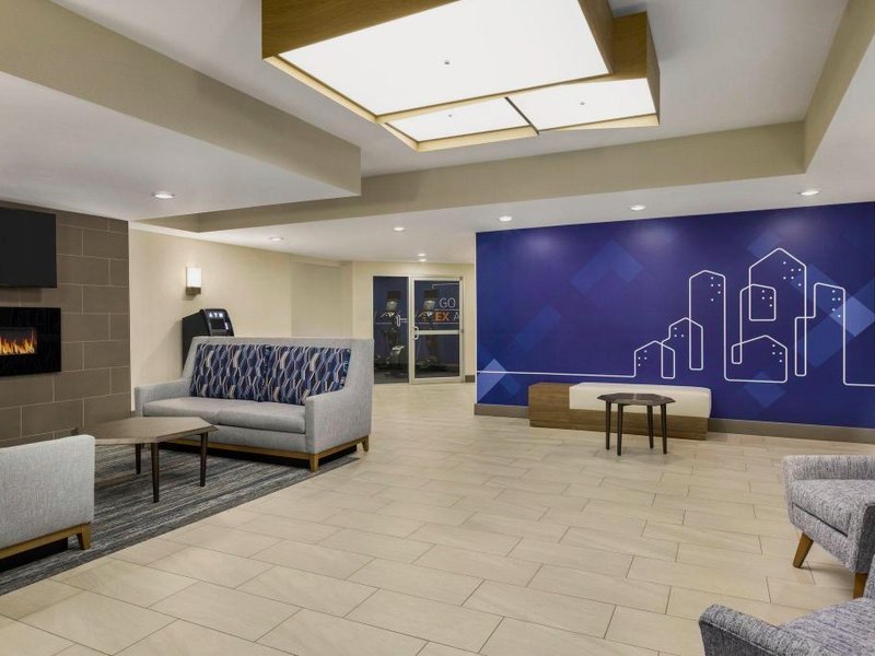 Holiday Inn Express & Suites Evansville Downtown By IHGの写真