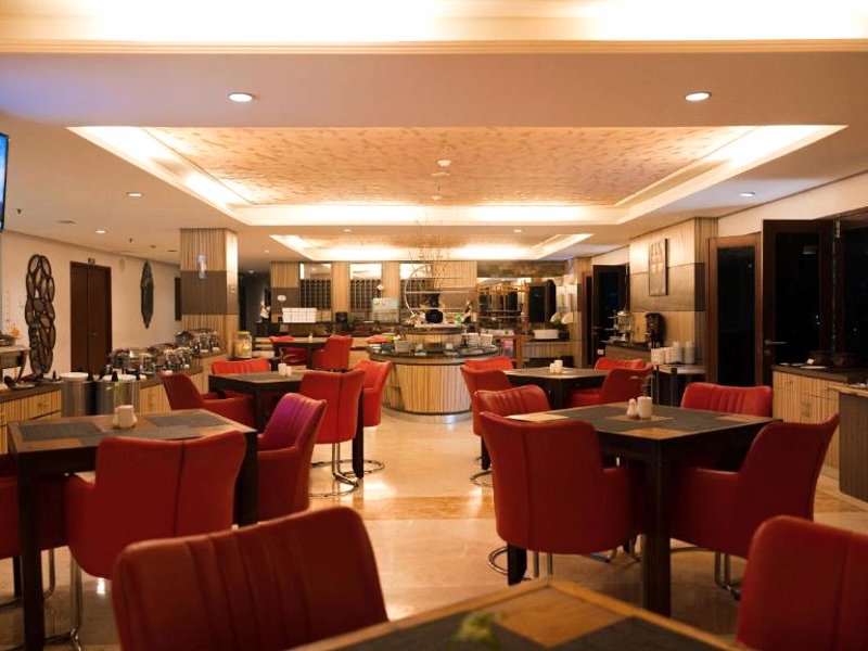 ロリン ドゥワングサ ソロ ホテル (Lorin Dwangsa Solo Hotel)の写真