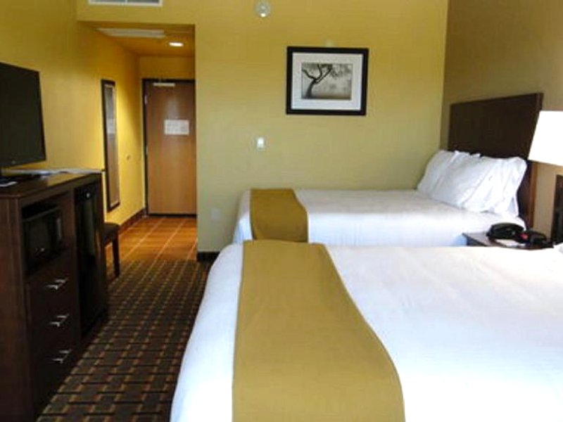 Holiday Inn Express & Suites George West By IHGの写真