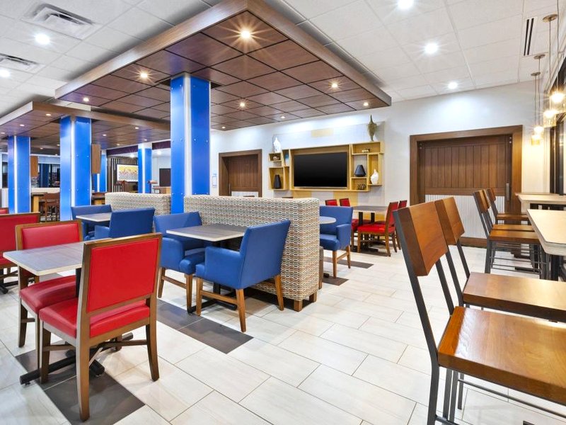 Holiday Inn Express & Suites Painesville - Concord By IHGの写真