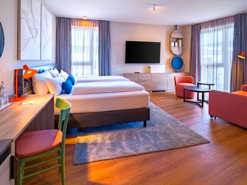 ラマダ アンコール バイ ウィンダム ミュンヘン メッセ (Ramada Encore by Wyndham Munich Messe)の写真