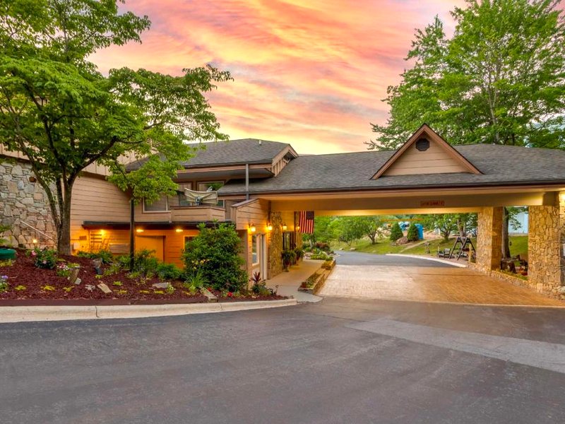 ベストウェスタン スモーキー マウンテン イン (Best Western Smoky Mountain Inn)の写真