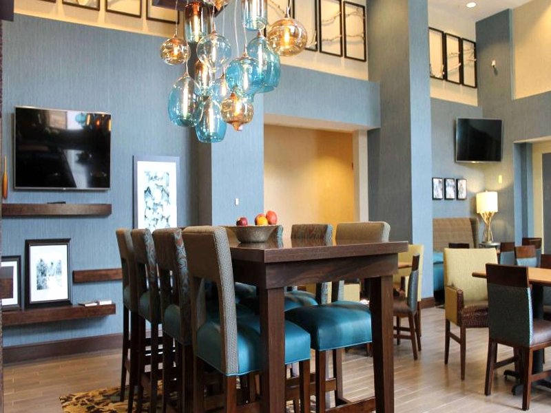 Hampton Inn & Suites Stroudsburg Pocono Mountainsの写真