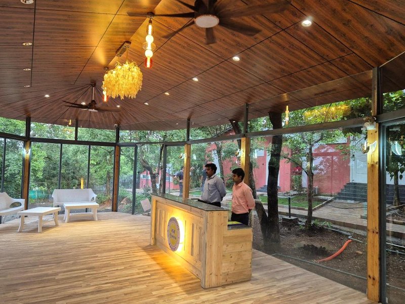 Citrus Prime Hill Queen Resortの写真