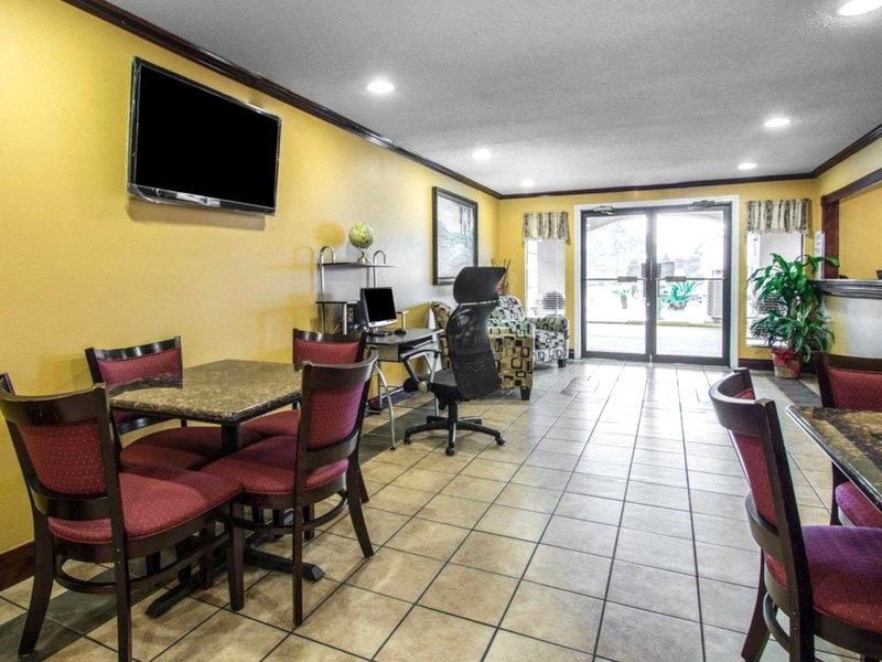 Econo Lodge Defuniak Springs I-10の写真