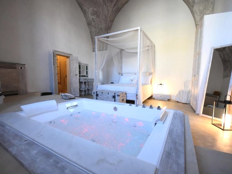 パラッツォ カストリオータ (Palazzo Castriota)の写真