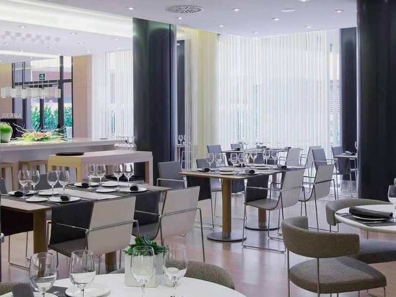 ダブルツリー バイ ヒルトン ホテル ジローナ (DoubleTree by Hilton Hotel Girona)の写真