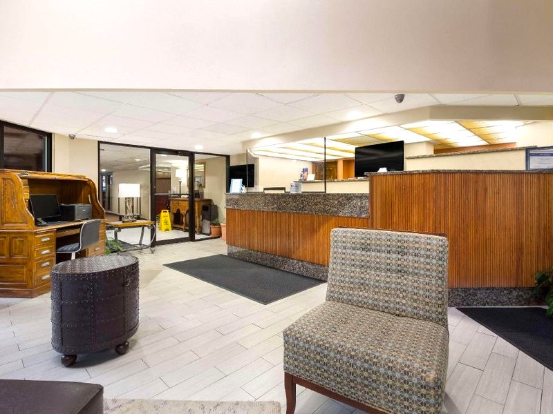 ベストウェスタン ブラドック イン (Best Western Braddock Inn)の写真
