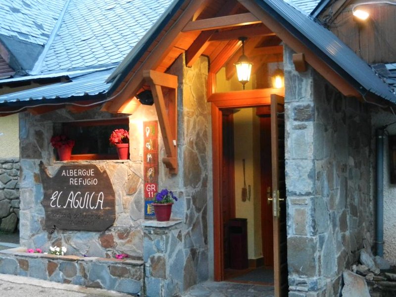 Albergue "El Aguila"の写真