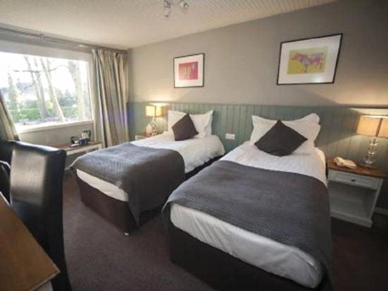 Potters Heron Hotelの写真