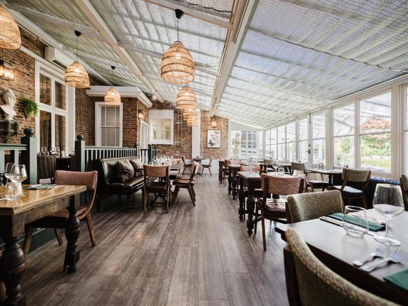 ウィンチェスター ロイヤル ホテル (Winchester Royal Hotel)の写真