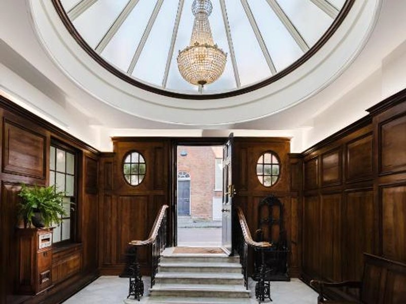 ウィンチェスター ロイヤル ホテル (Winchester Royal Hotel)の写真