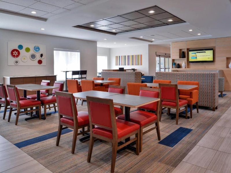 ホリデイ イン エクスプレス ホテル アンド スイーツ シンシナティ メイソン バイ IHG (Holiday Inn Express Hotel and Suites Cincinnati - Mason By IHG)の写真
