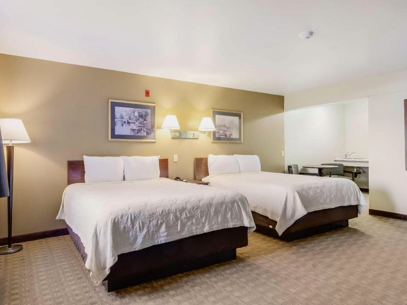 GuestHouse Inn & Suites Montesanoの写真