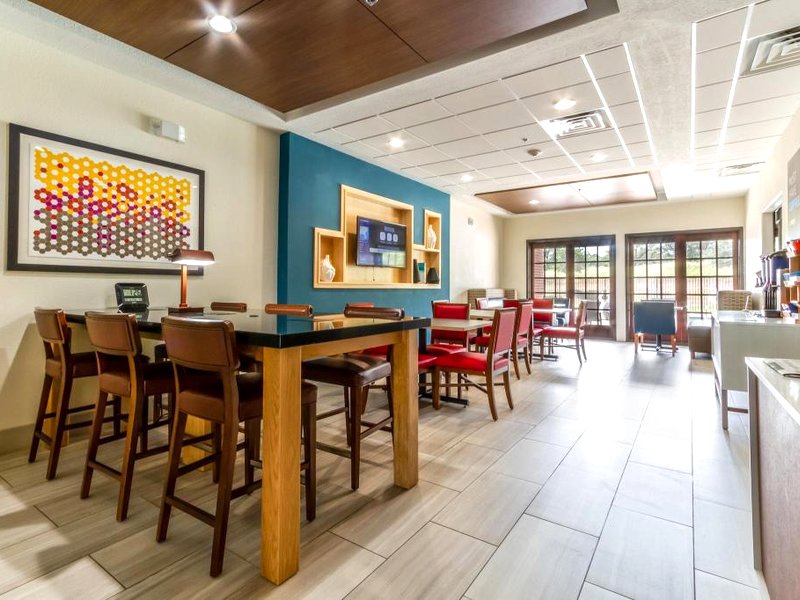 Holiday Inn Express Hotel & Suites Hearne By IHGの写真