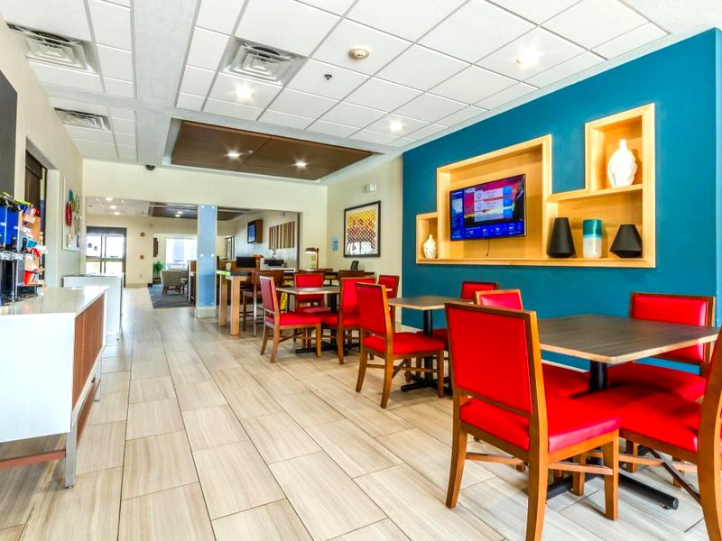 Holiday Inn Express Hotel & Suites Hearne By IHGの写真