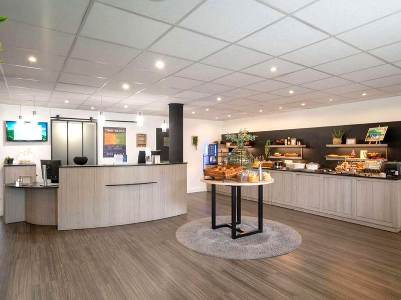 ベストウェスタン ヴォワロン センター (Best Western Voiron Centre)の写真
