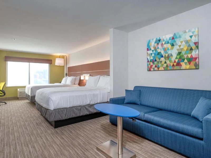 Holiday Inn Express Hotel & Suites Thornburg-S. Fredericksburg By IHGの写真