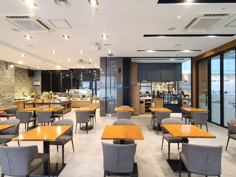 ヒョンジン ツーリスト ホテル (Hyunjin Tourist Hotel)の写真