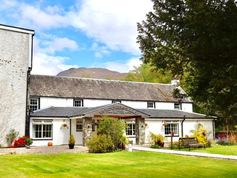 ロワーデナン ホテル (Rowardennan Hotel)の写真