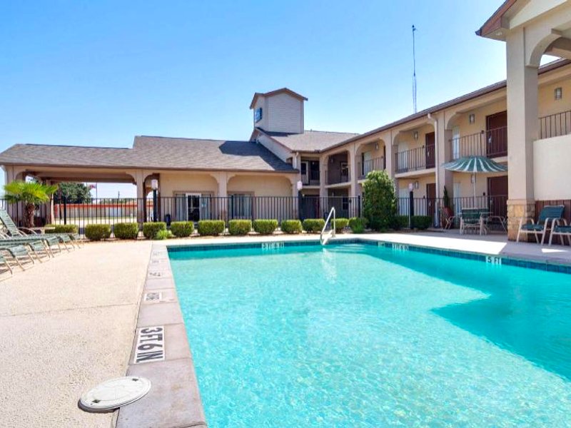 ベストウェスタン カントン イン (Best Western Canton Inn)の写真