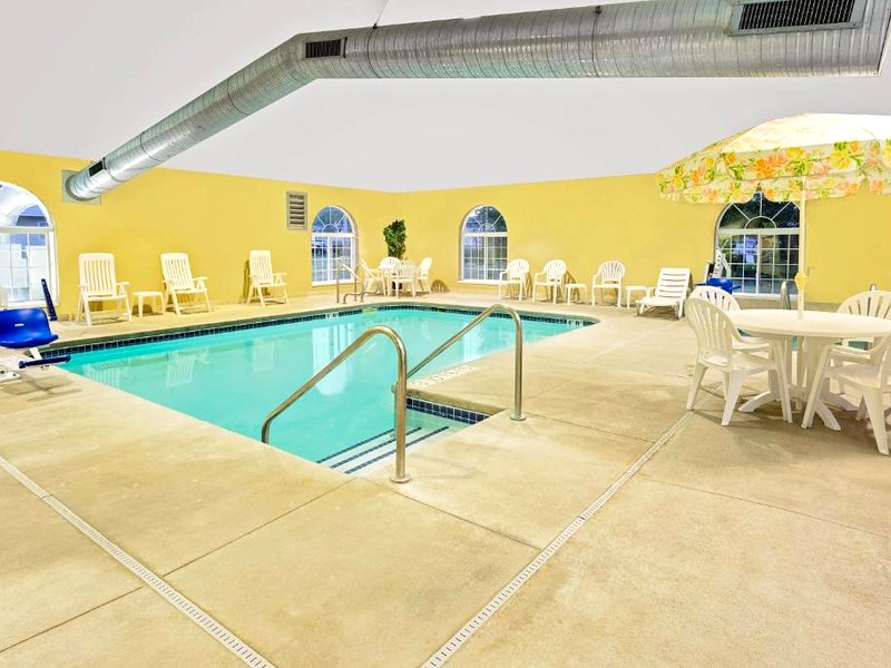 マイクロテル イン&スイーツ バイ ウィンダム プレーリー ドゥ シーン (Microtel Inn & Suites by Wyndham Prairie du Chien)の写真