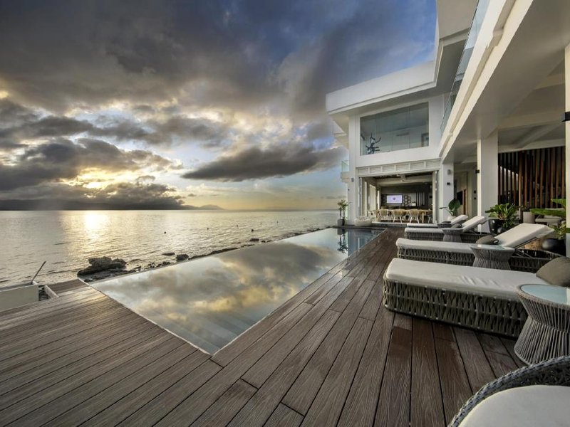 Burgos Reef Boutique Resortの写真