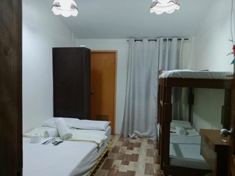 BuLahan Beach Resort Family Roomの写真