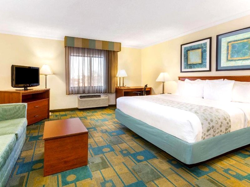 ラ キンタ イン バイ ウィンダム シカゴ ウィローブルック (La Quinta Inn by Wyndham Chicago Willowbrook)の写真