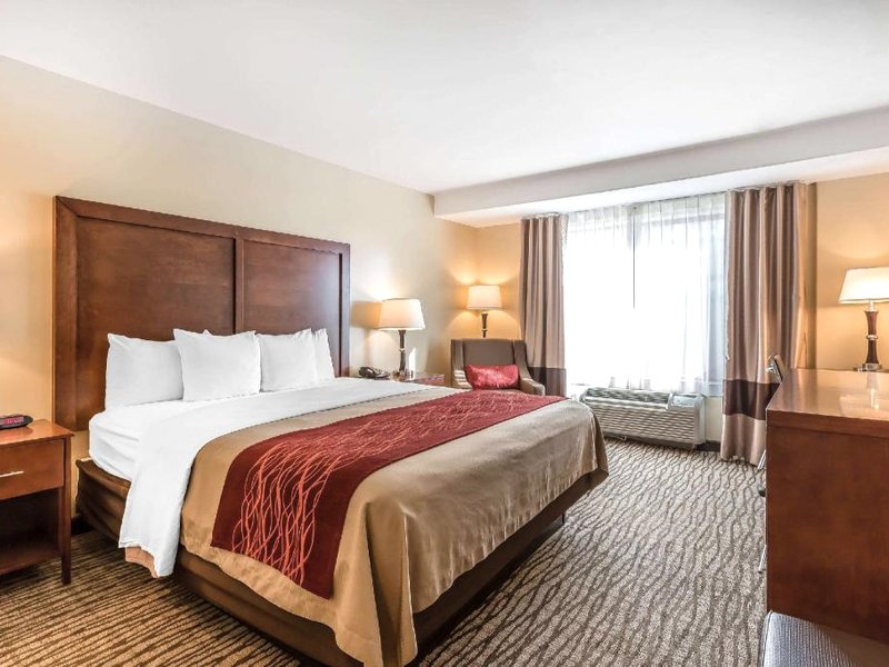 コンフォート イン ポモナ ニア フェアプレックス (Comfort Inn Pomona near Fairplex)の写真