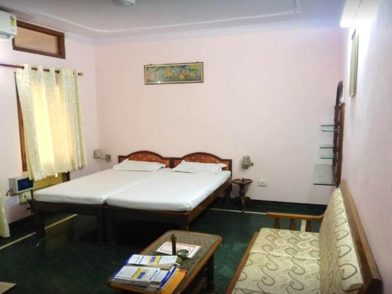 Hotel Rathore Lodge And Restaurantの写真