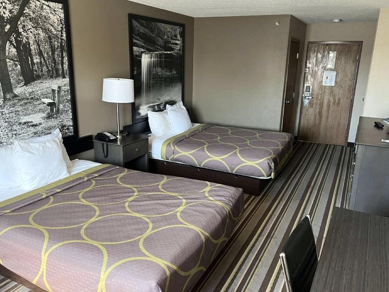 スーパー8 バイ ウインダム ヨークビル (Super 8 by Wyndham Yorkville)の写真