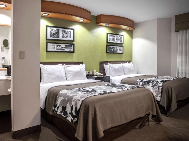 スリープ イン & スイーツ (Sleep Inn & Suites)の写真