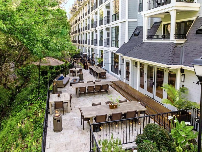 ザ・イン・アット・サラトガ、タペストリー・コレクション・バイ・ヒルトン (The Inn at Saratoga, Tapestry Collection by Hilton)の写真