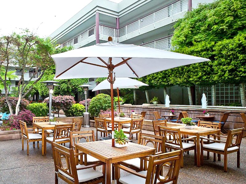 Cupertino Hotelの写真
