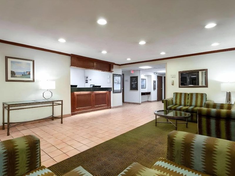 ノーウッド イン & スイーツ コロンバス (Norwood Inn & Suites Columbus)の写真